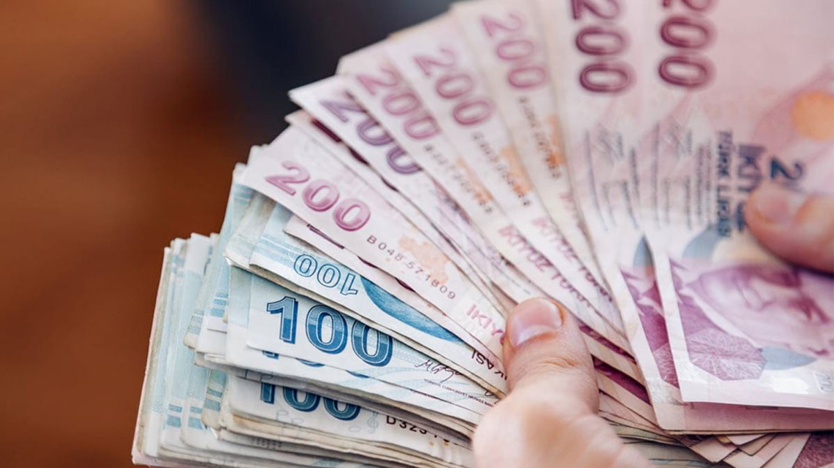 Milyonlar�n bekledi�i haber! AK Parti EYT'den ilk etapta yararlanacak ki�i say�s�n� a��klad�