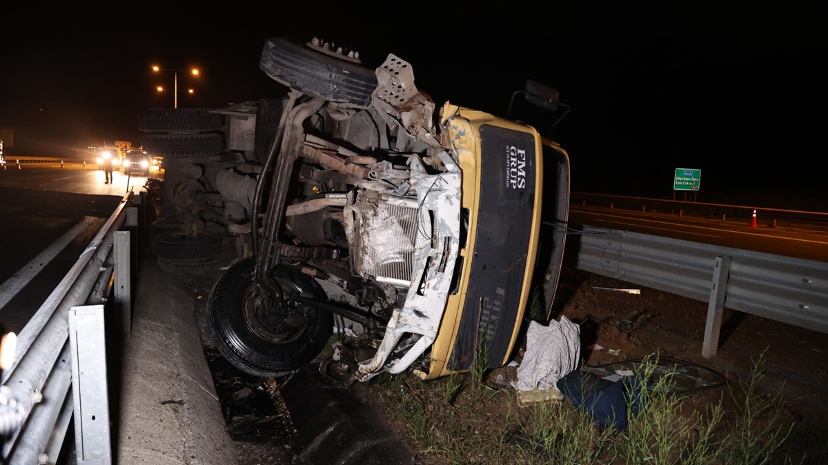 Kuzey Marmara Otoyolu'ndaki trafik kazas