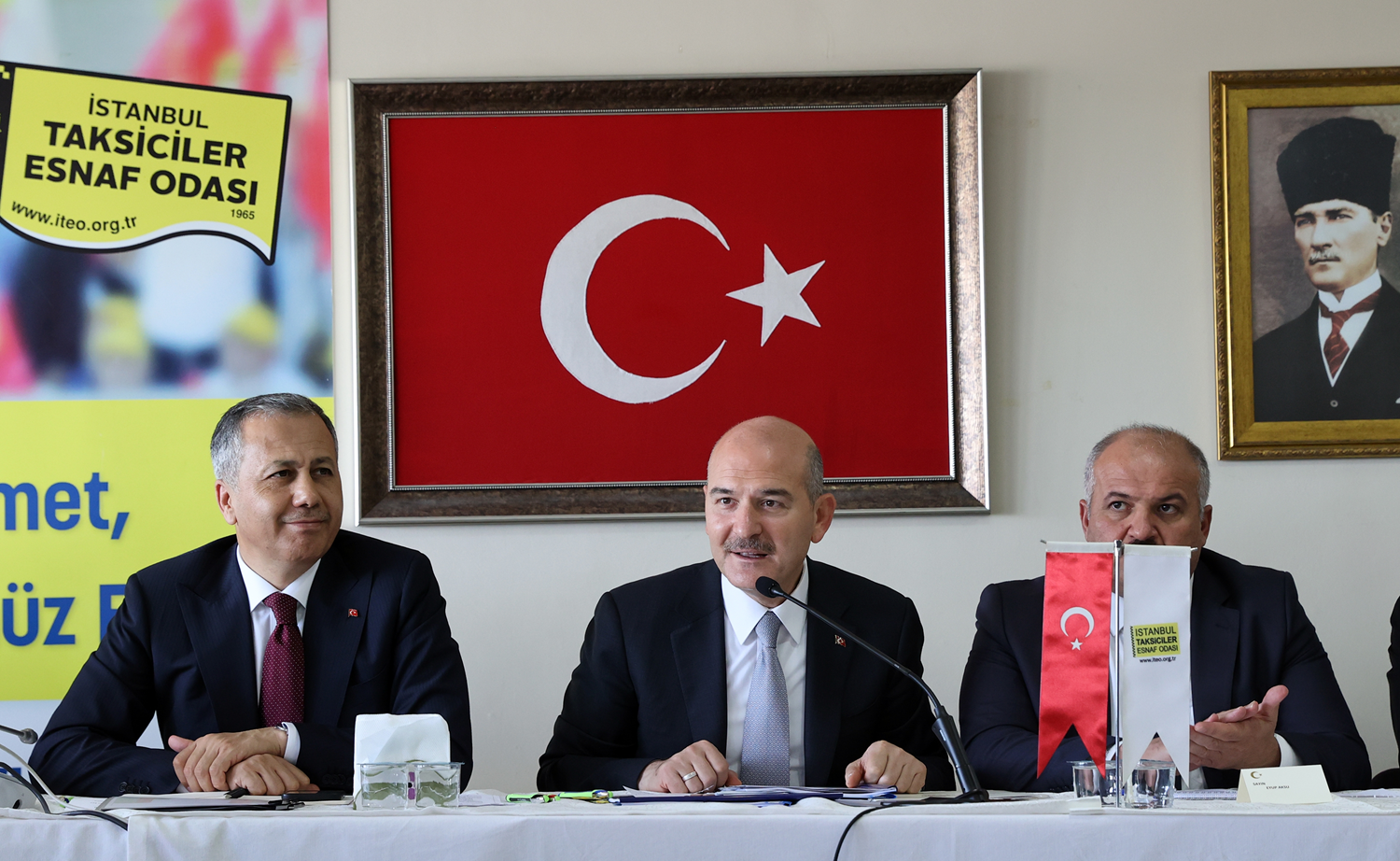 Bakan Soylu: Korsan taksicilik konusunda Karayollar� Y�netmeli�i'nde son a�amaya geldik