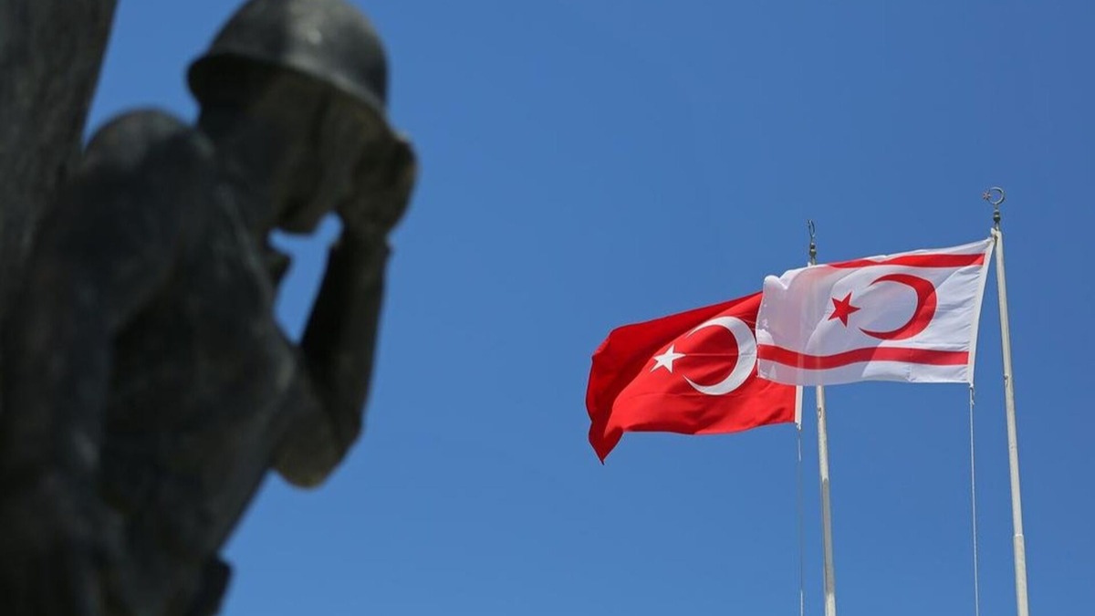 KKTC: BM, bulunduu blgedeki taraflarn rzasn almak zorunda