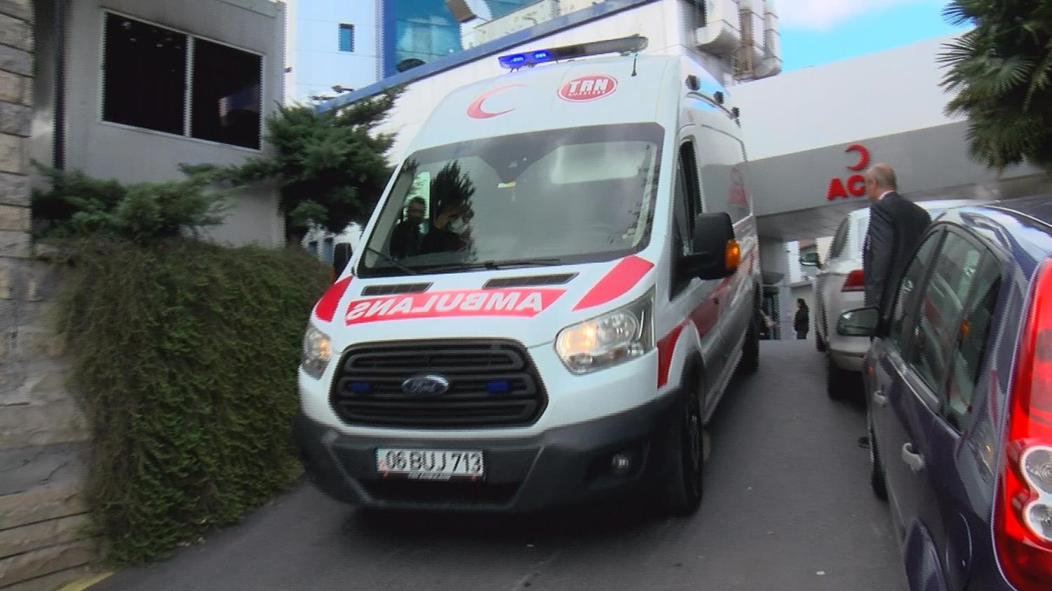 Hastanenin faaliyetleri durdurulmu�tu: Yo�un bak�m hastalar� farkl� hastanelere naklediliyor