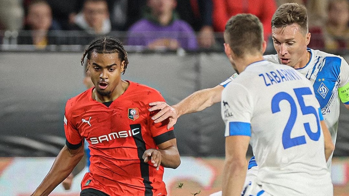 Rennes, Dinamo Kiev'i 2 golle geti