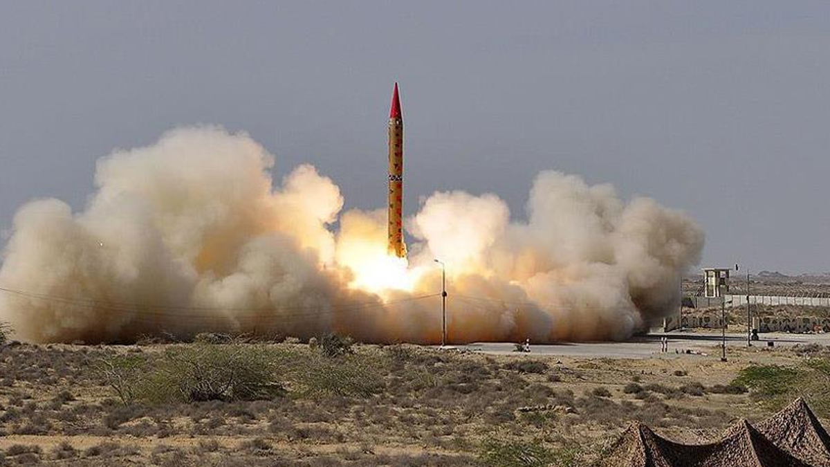 Kuzey Kore 2 yeni f�ze f�rlatt�: Hedef, Japon Denizi