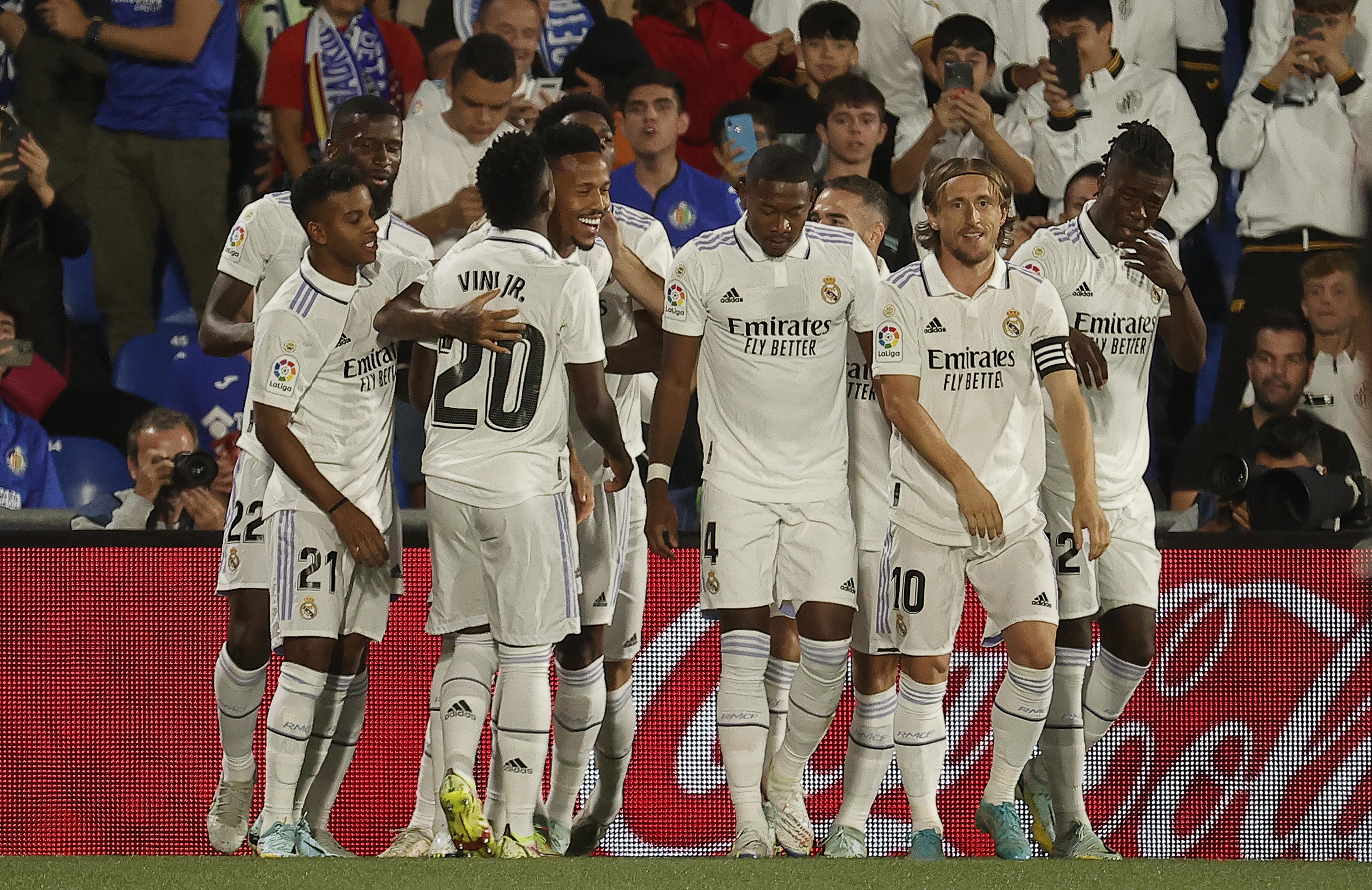 Real Madrid deplasmanda tek golle kazand�