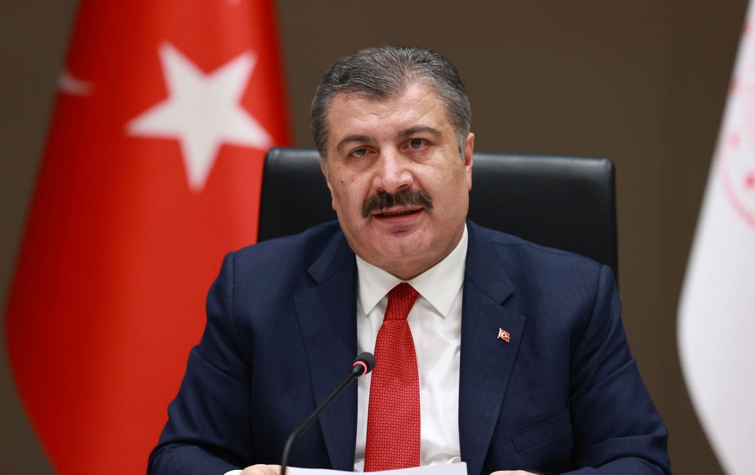 Bakan Koca'dan koronavir�s vakalar�na ili�kin a��klama