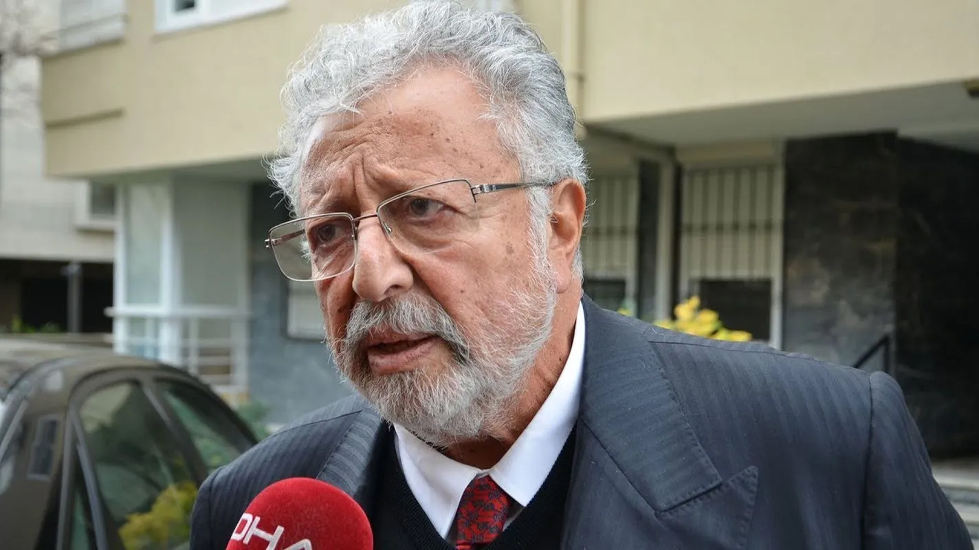 Metin Akp�nar'dan skandal s�zler! T�rk milletine hakaret etti