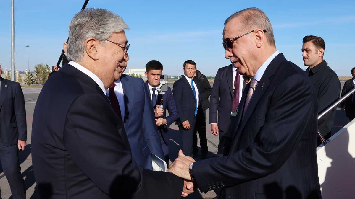 Cumhurbakan Erdoan Astana'da