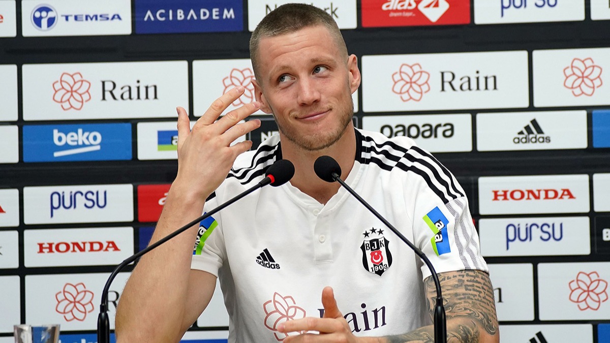 Wout Weghorst'tan Cenk Tosun aklamas! ''Sonradan oyuna girip...''