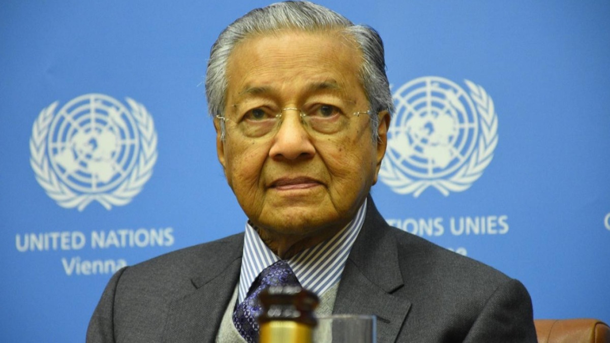 97 yandaki eski babakan Mahathir: Talep olursa yeniden babakanlk yaparm