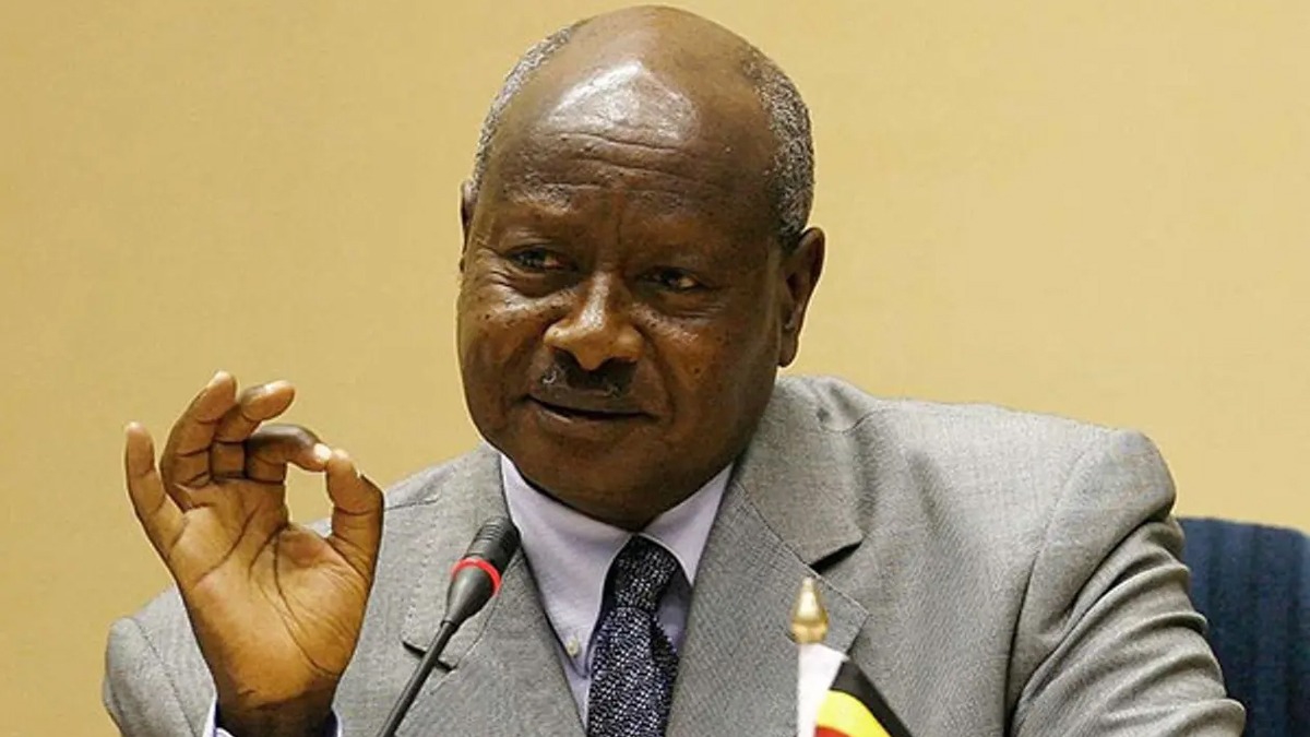Devlet Bakan Museveni, Kenya'y tehdit eden oluna Twitter' yasaklad