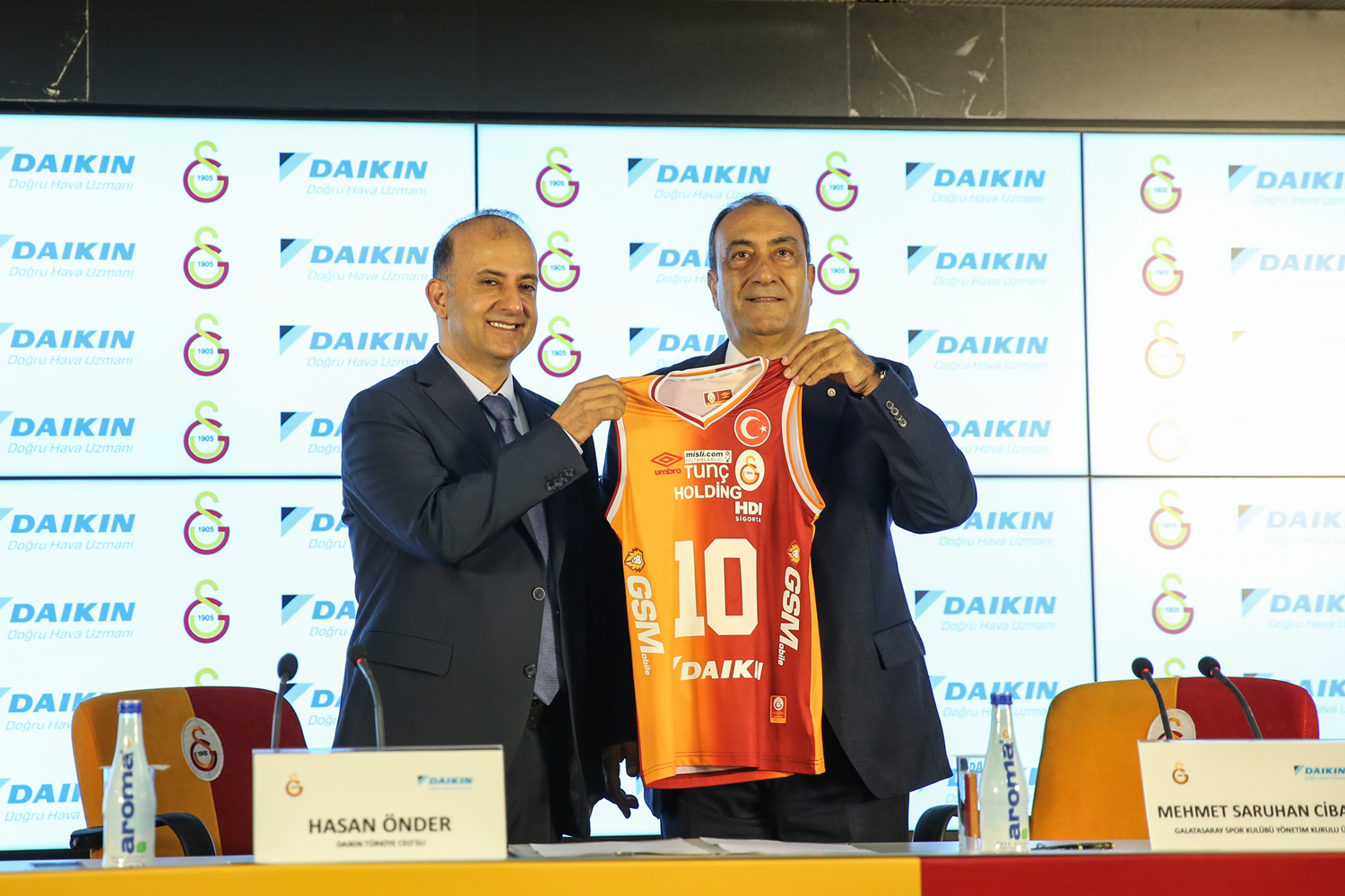 Galatasaray'a yeni forma sponsoru