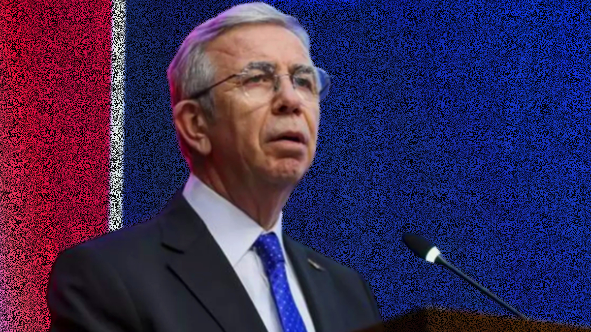 Zamm�n kitab�n� yazacak! 'Garip gurebaya tehdit mesajlar� att�'