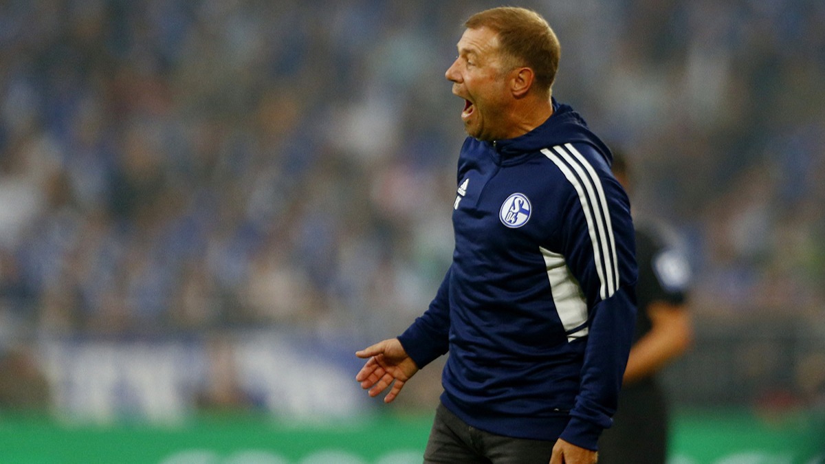 Schalke'de Frank Kramer dnemi sona erdi