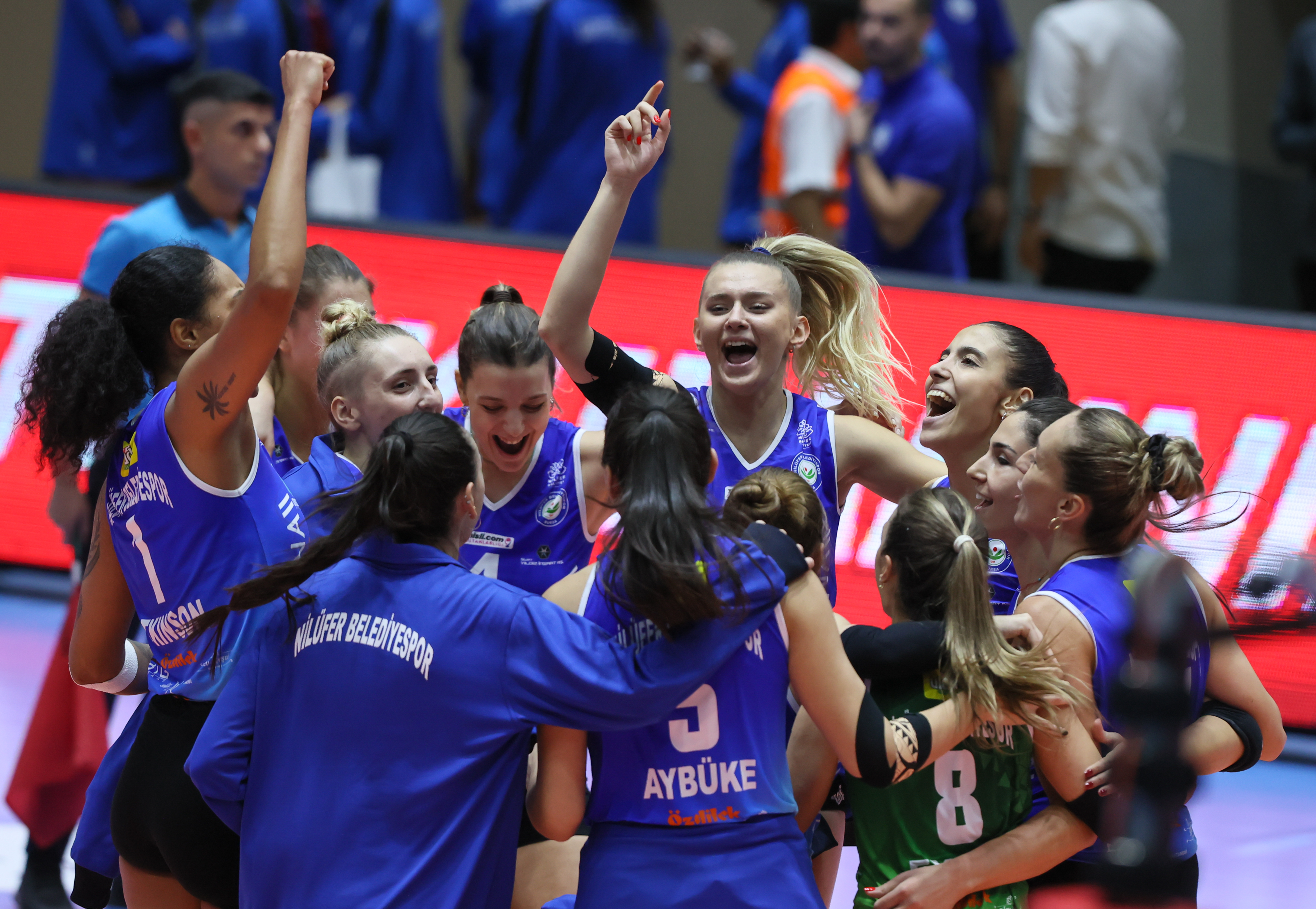 Nil�fer Belediyespor deplasmanda Galatasaray'� yendi