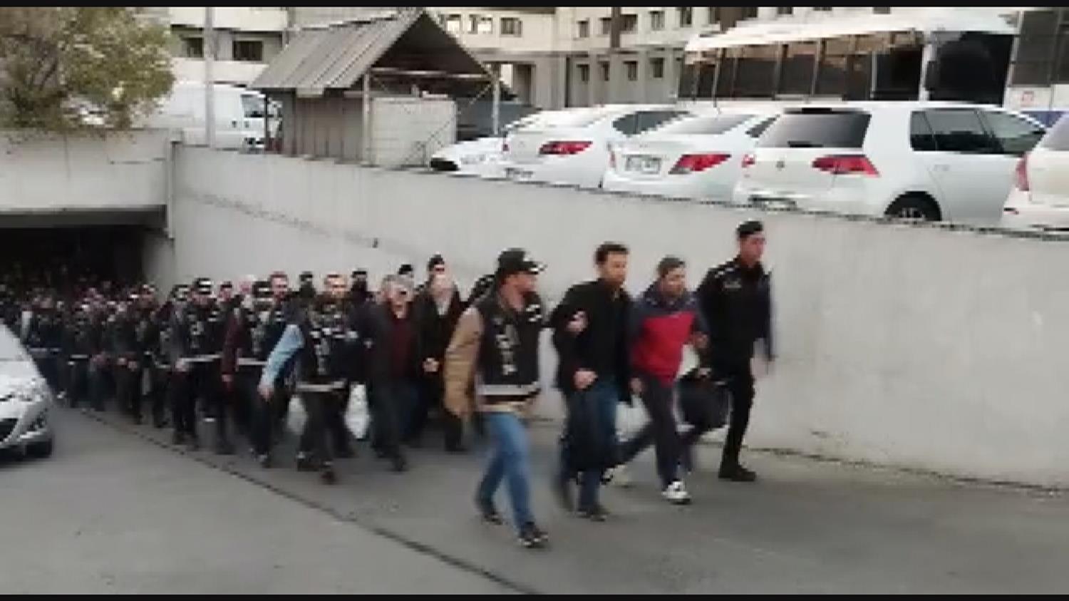 FET�'n�n finans yap�lanmas�na y�nelik operasyonda 21 tutuklama