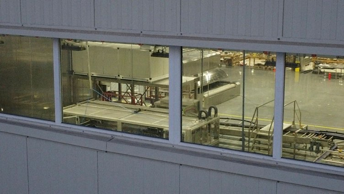 �BB'de a��l�� fiyaskosu! �retim bantlar� bombo�