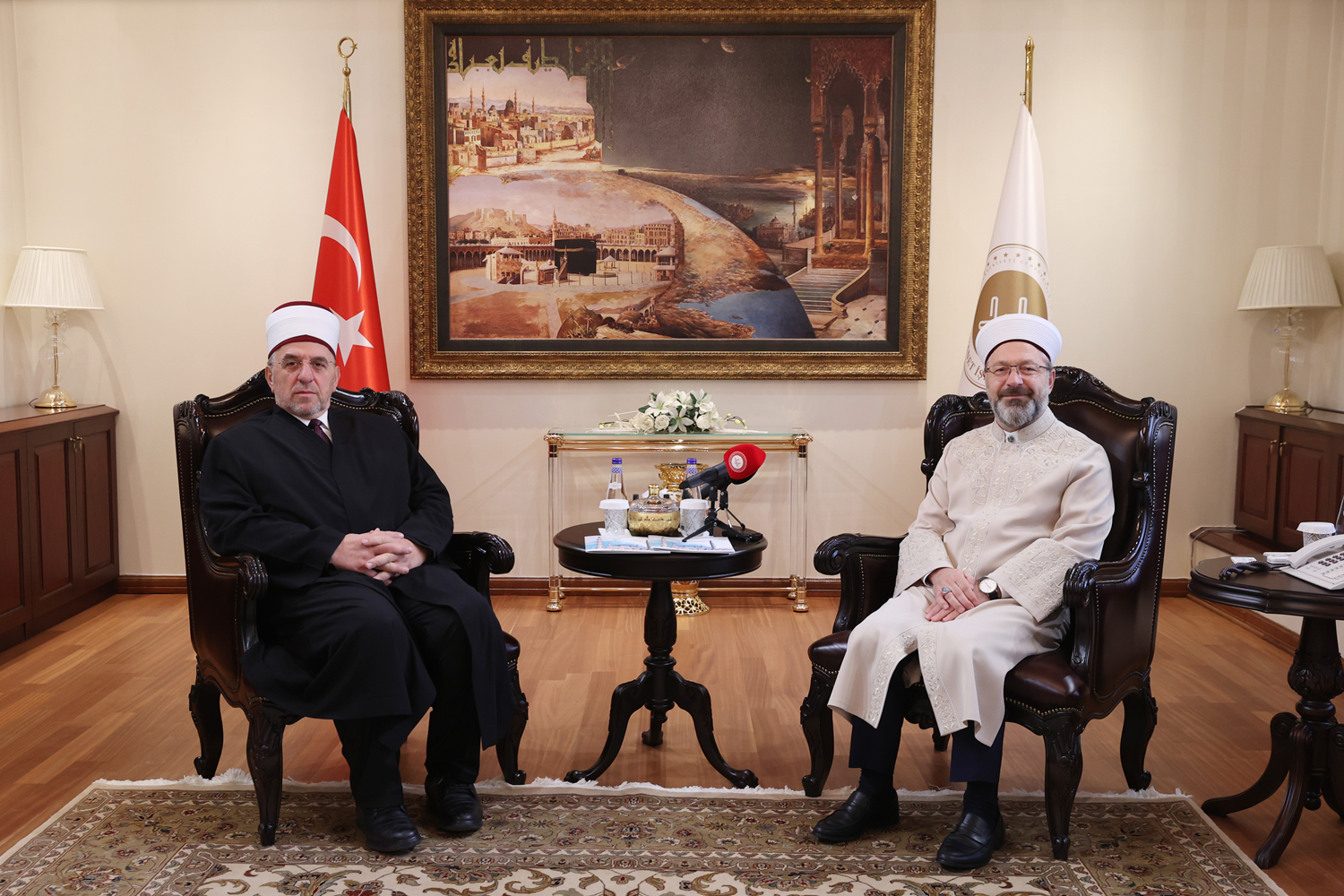 Diyanet ve Kosova �slam Birli�i Ba�kanl��� aras�nda i� birli�i