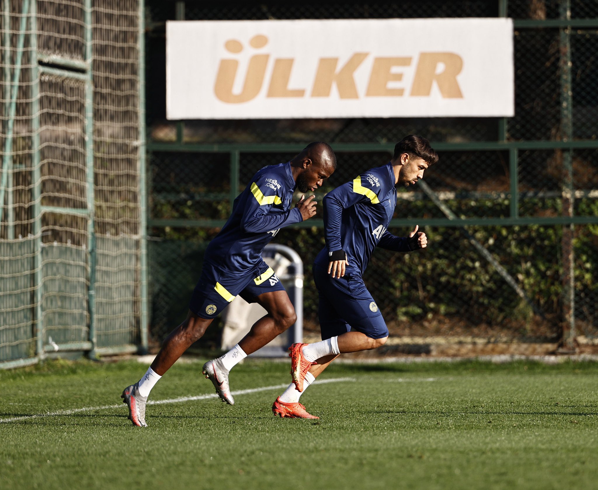 Fenerbah�e'de Rennes ma�� mesaisi ba�lad�