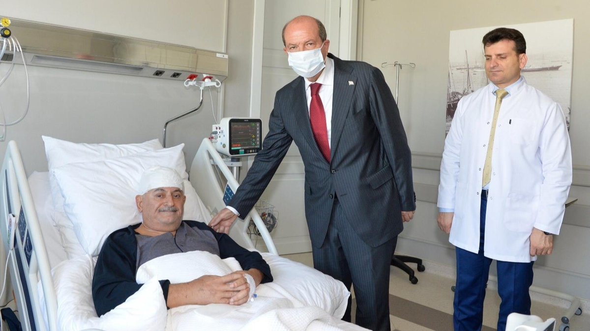 KKTC Cumhurbakan Ersin Tatar, Binali Yldrm ve yaral madencileri ziyaret etti
