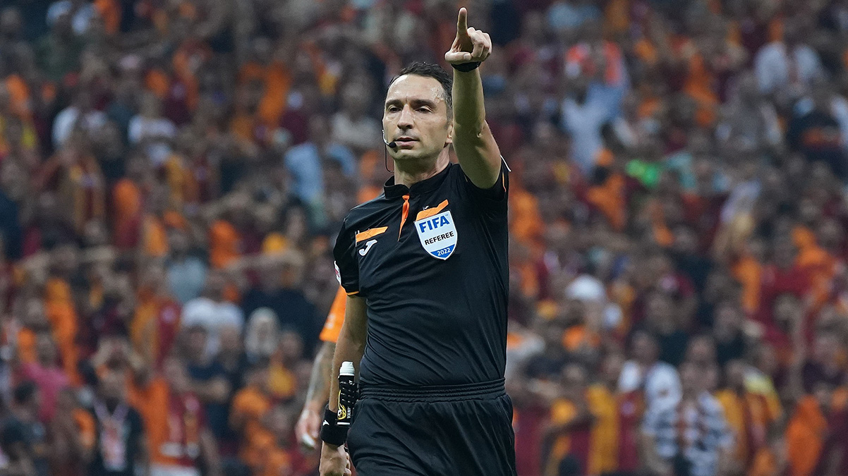 Abdulkadir Bitigen PSV-Arsenal ma��na atand�