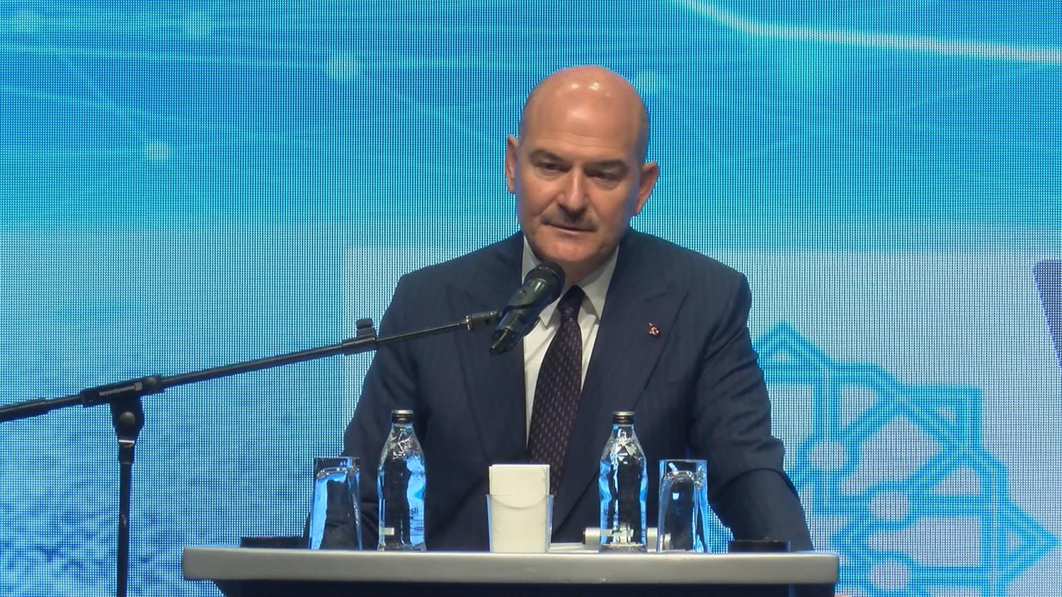 Bakan Soylu: Almanya'da ve Fransa'da dezenformasyon yasas�n�n daha kat�s� var