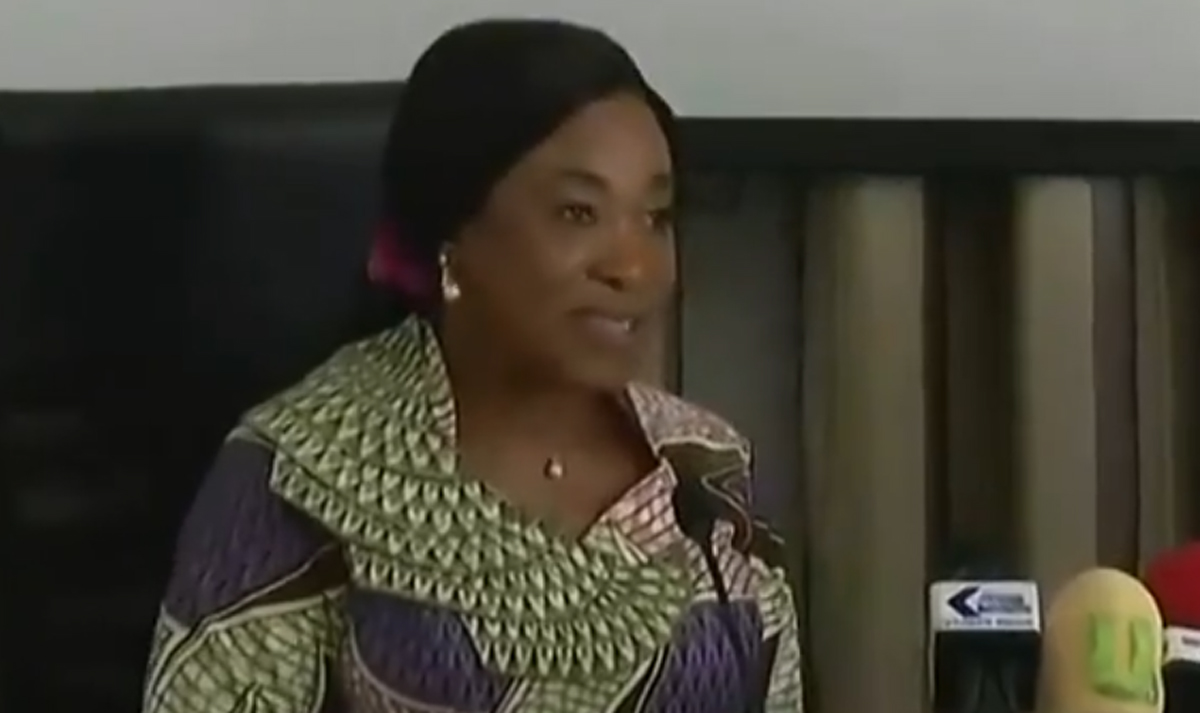 Bakan Botchwey'in 'T�rkiye' hassasiyeti bas�n toplant�s�na damga vurdu!