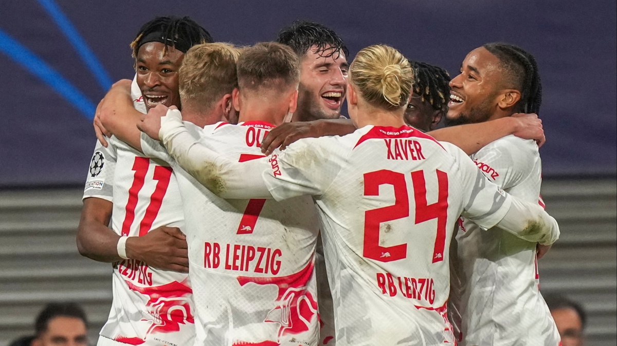 Real Madrid ilk yenilgisini Leipzig'den ald