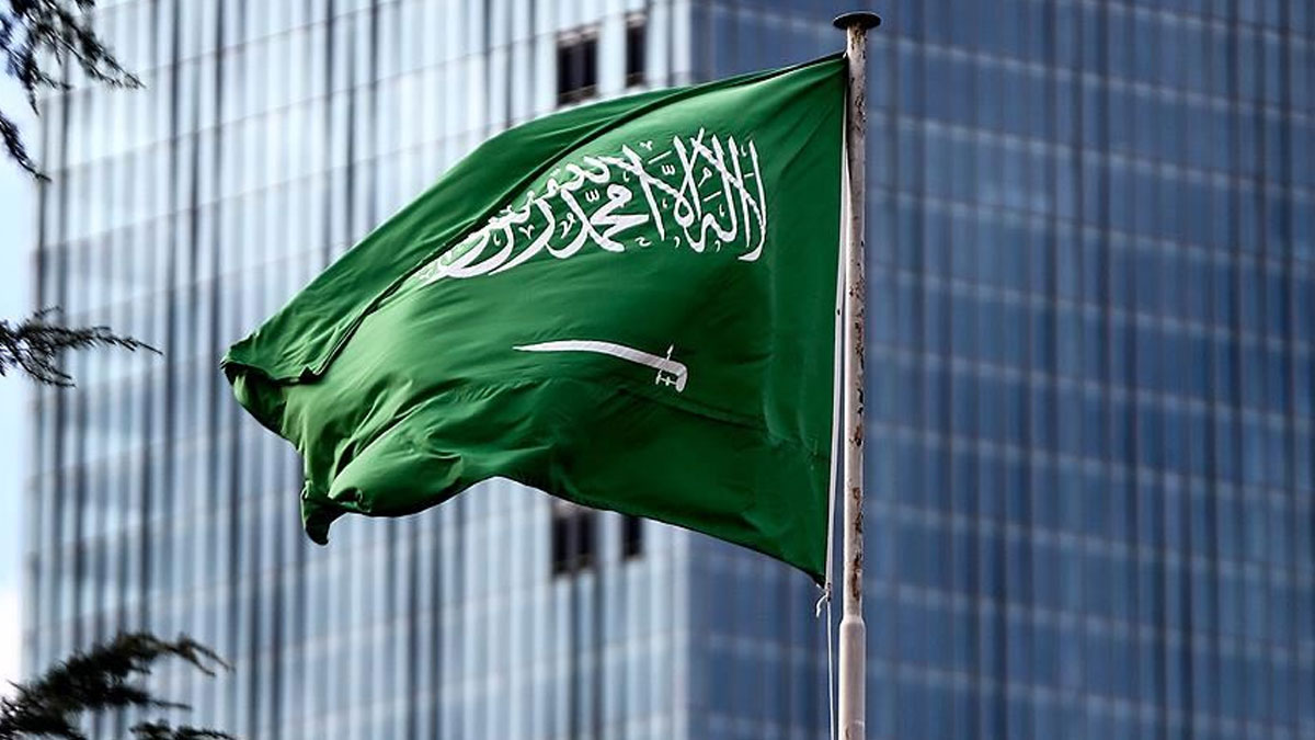 Suudi Arabistan Deniz Kuvvetleri, Frans�z yap�m� askeri devriye botlar�n� kullanmaya ba�lad�