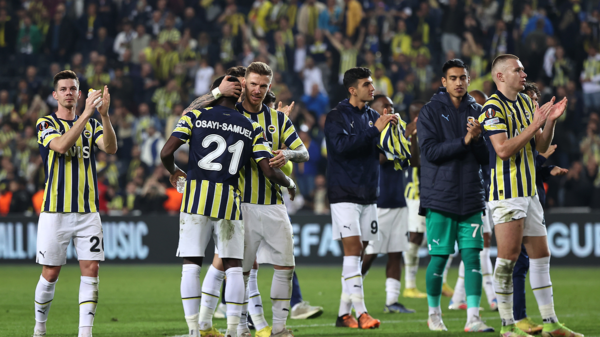 Fenerbah�e, d�nya bas�n�n g�ndeminde! 'Sansasyonel geri d�n��!'