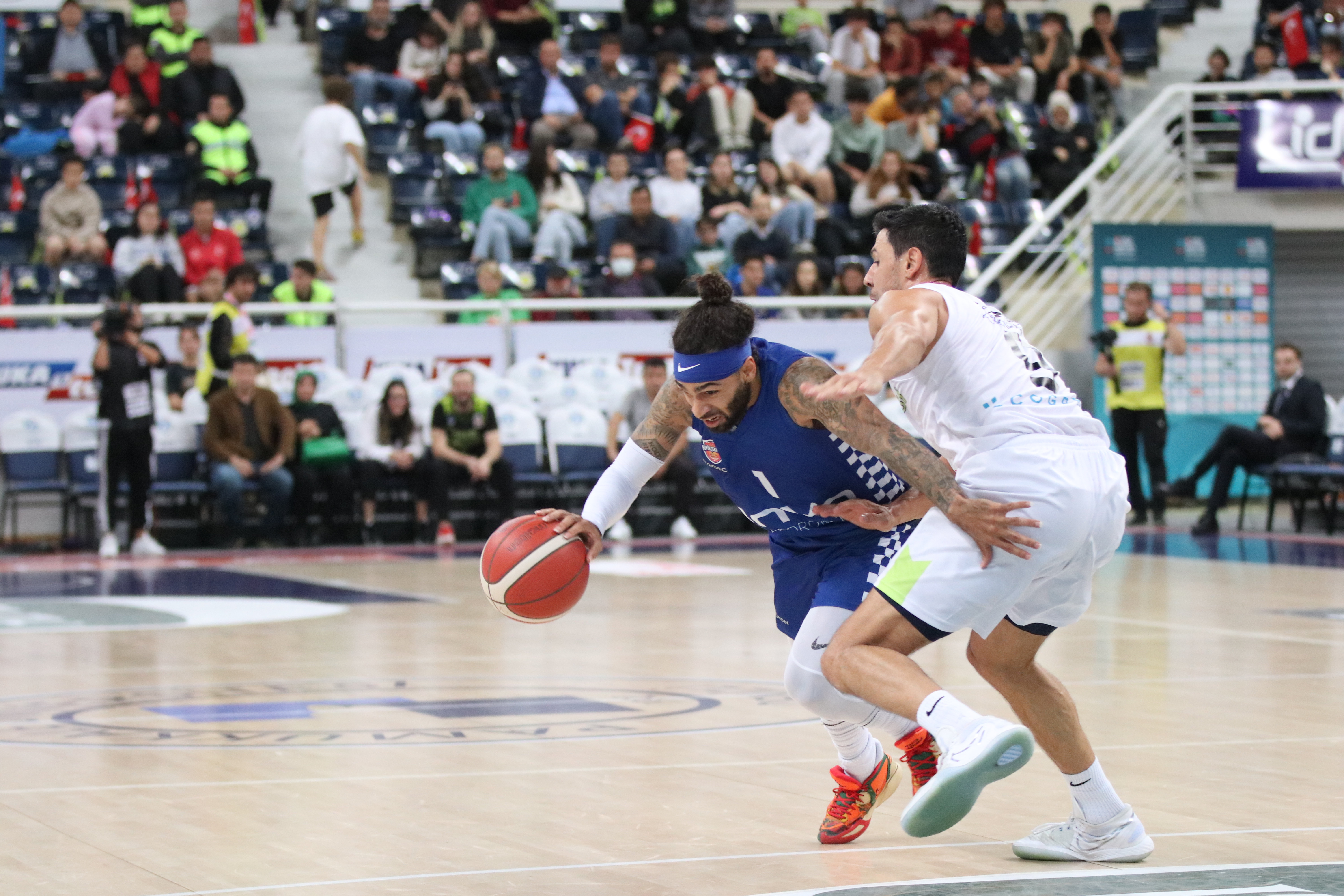 Yukatel Merkezefendi Belediyesi evinde tek say�yla kazand�