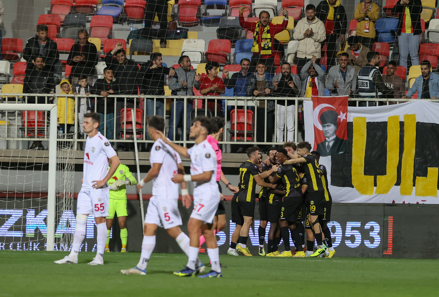 Alt�nordu'nun 3 ma�l�k serisi sona erdi