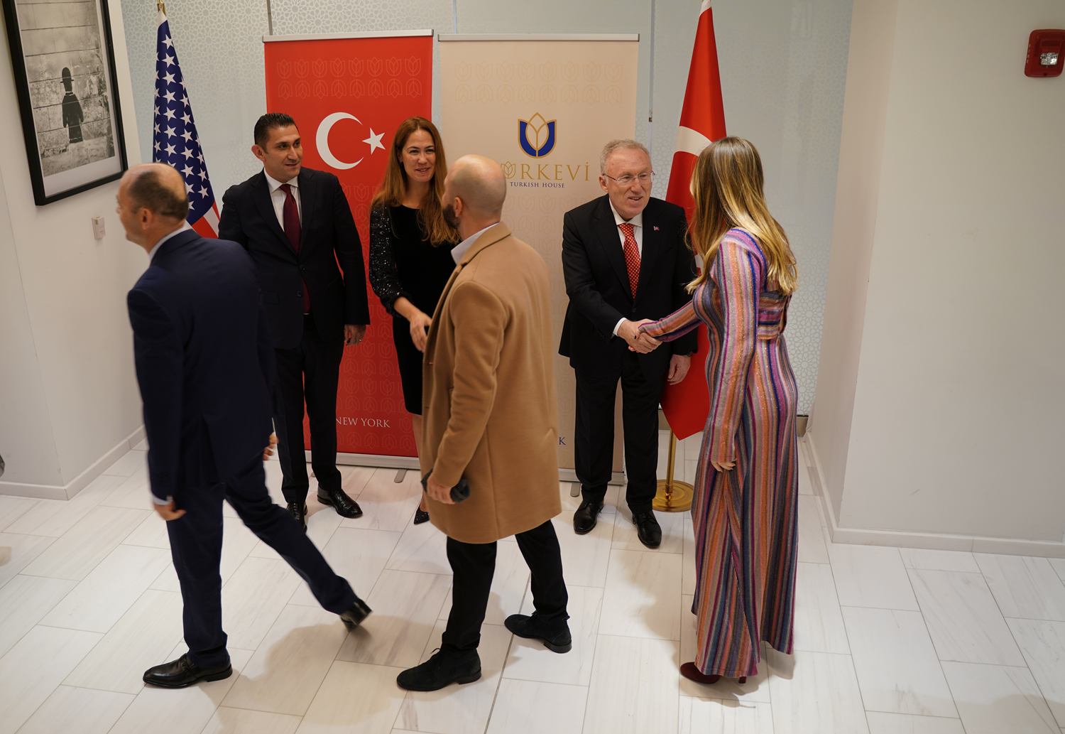 New York'ta T�rkevi'nde 29 Ekim Cumhuriyet Bayram� kutland�