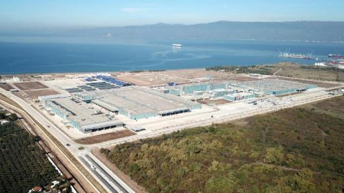 Tarihi imzay� b�yle duyurdu: 'Gururla att�m'