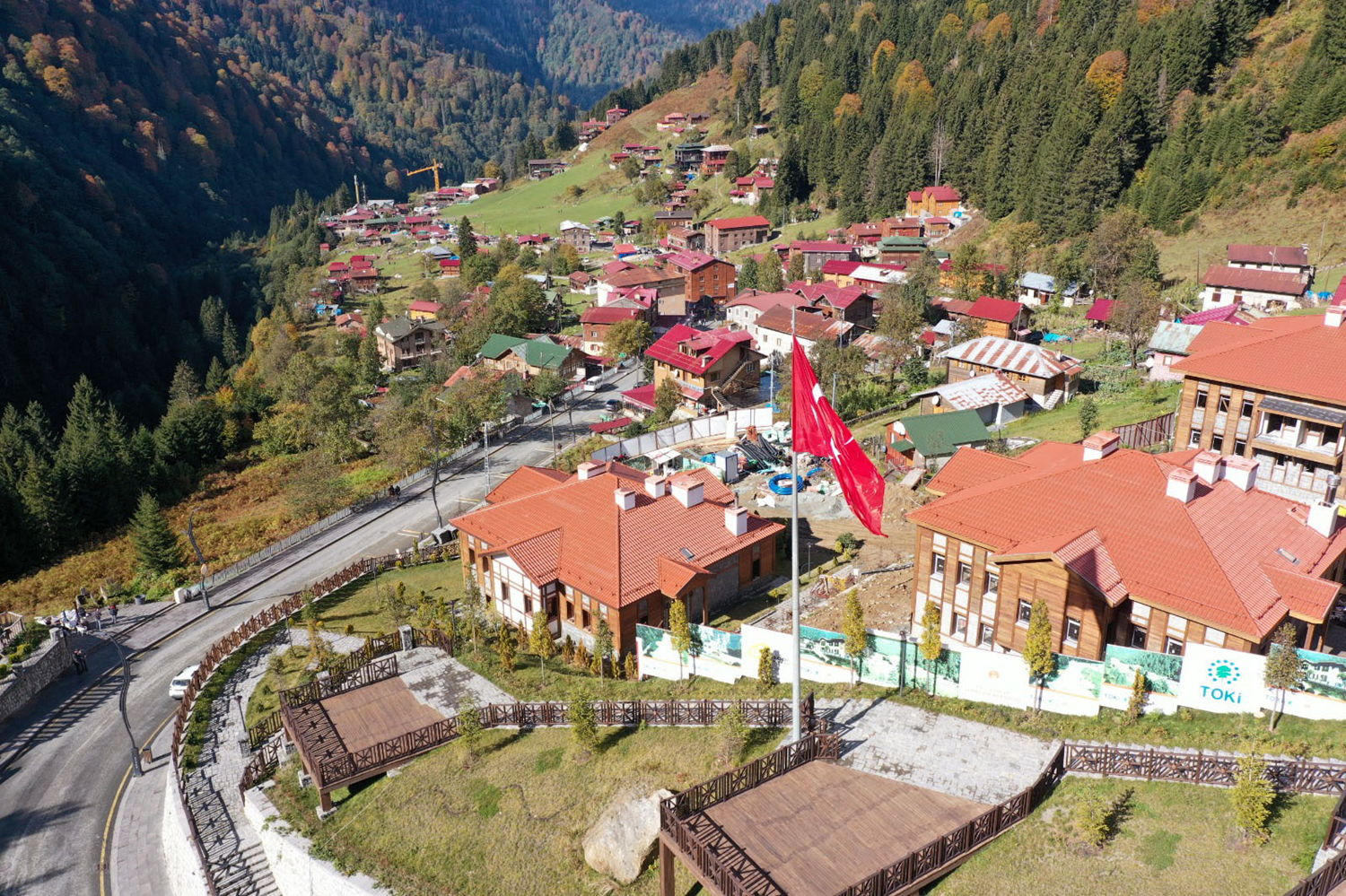 Ayder'de kentsel d�n���m kapsam�nda ilk yap�lar k���n hak sahiplerine teslim edilecek