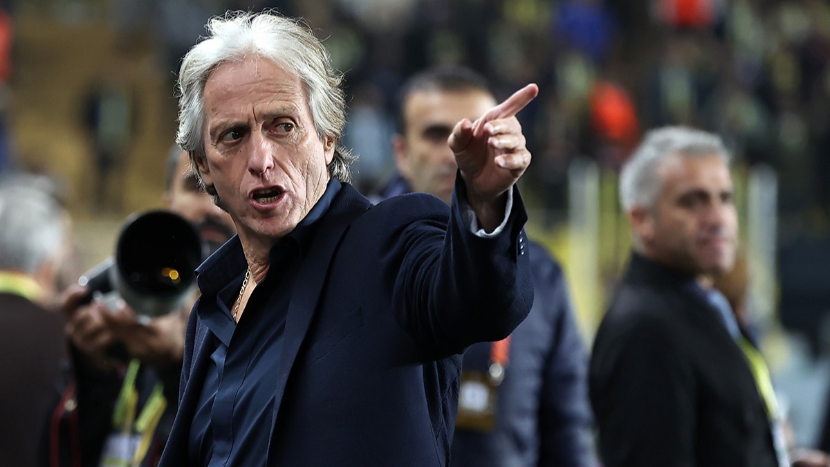 Fenerbahe'yi bekleyen byk tehlike! Jorge Jesus...