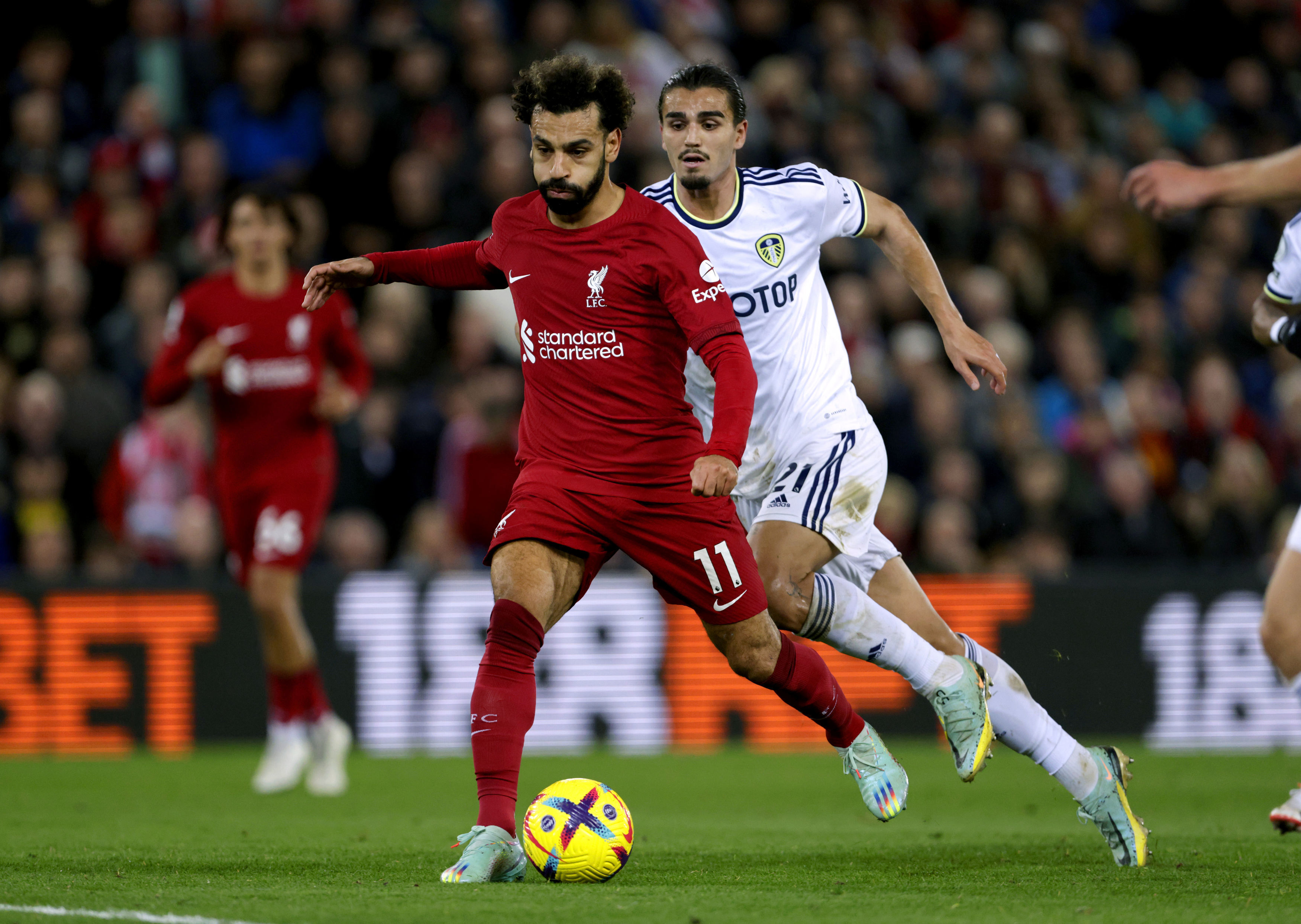 Liverpool'da kan kayb� s�r�yor