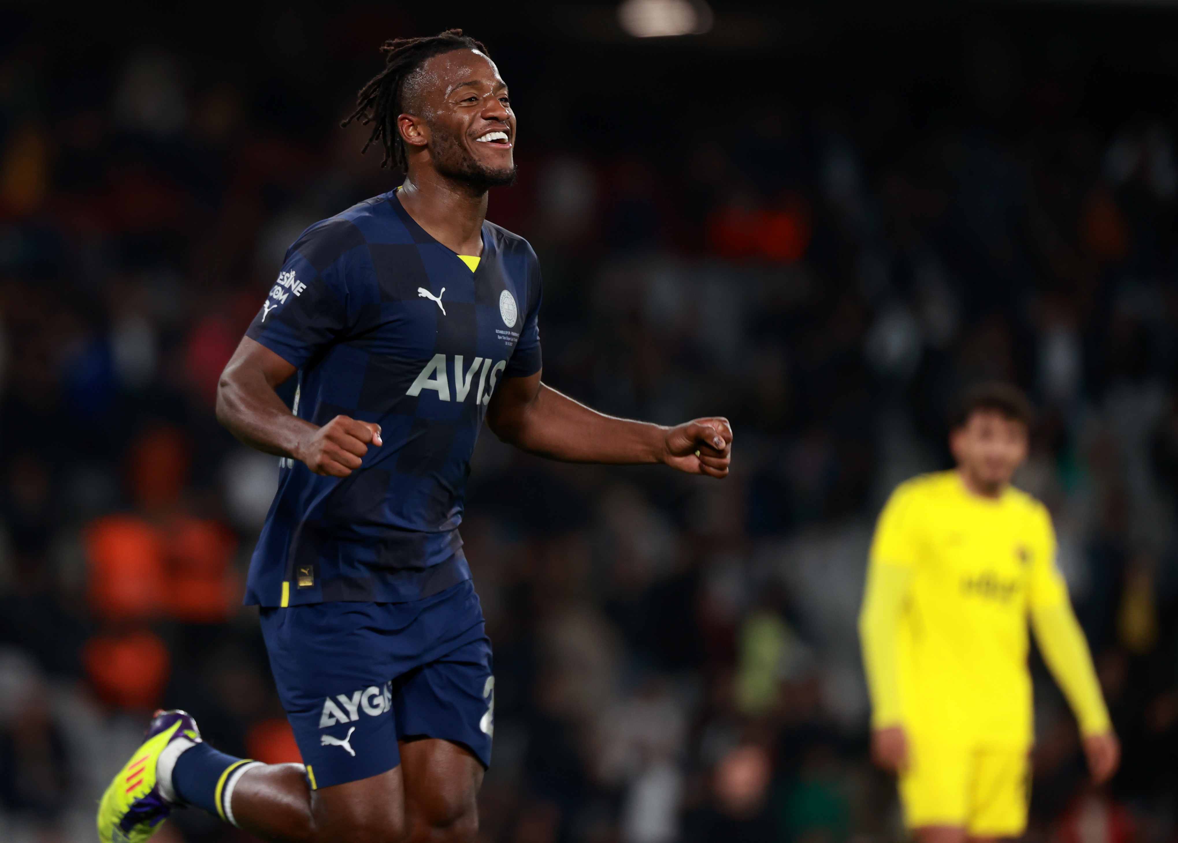 Michy Batshuayi: Jorge Jesus'u bir polis olarak g�r�yorum