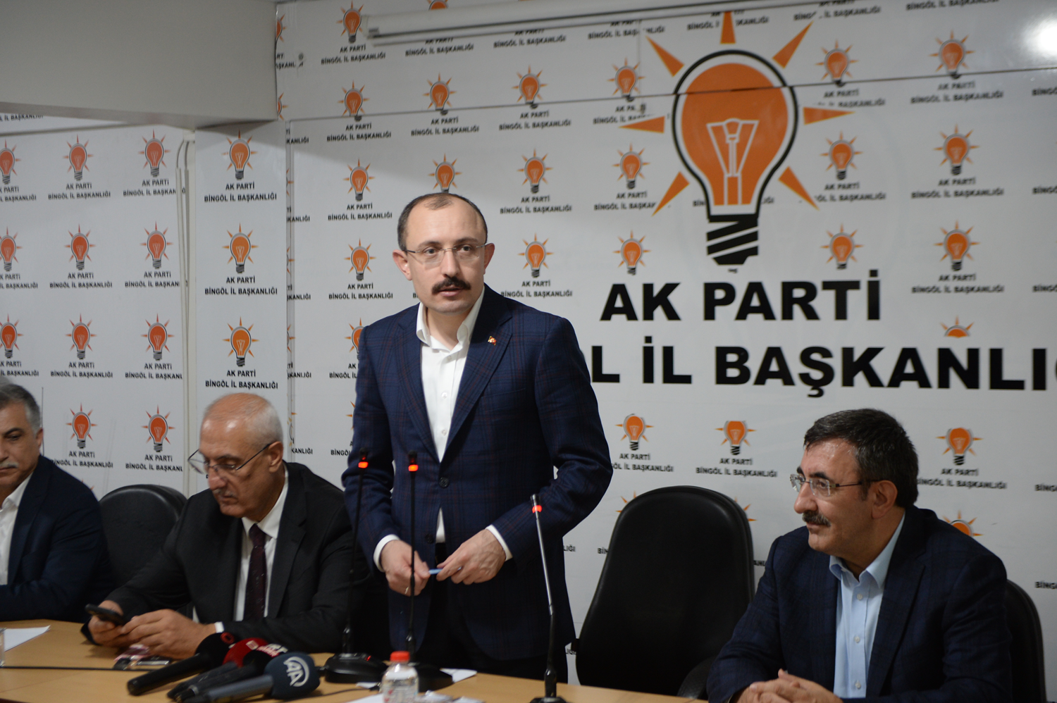 Bakan Mu�: Amac�m�z T�rkiye'nin refah�n�, hayat standartlar�n� y�kseltmek