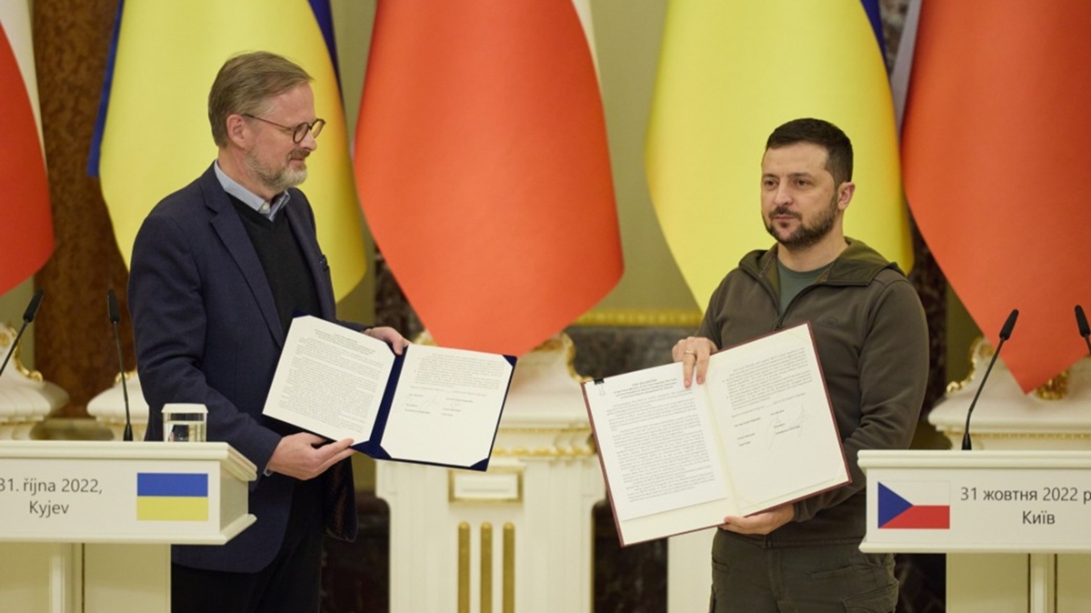 Ukrayna'dan NATO adm: ekya ile ortak deklarasyon imzaland