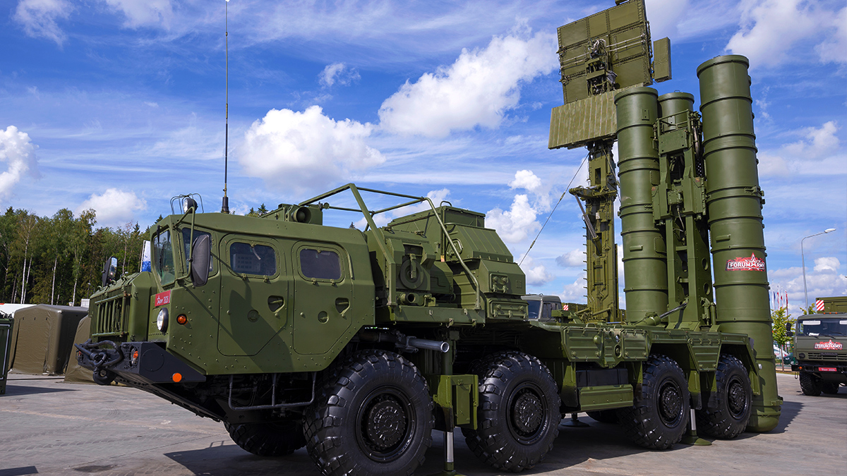 Resmen g�zlerini karartt�lar! S-400'ler i�in tam 17 milyar dolarl�k anla�ma