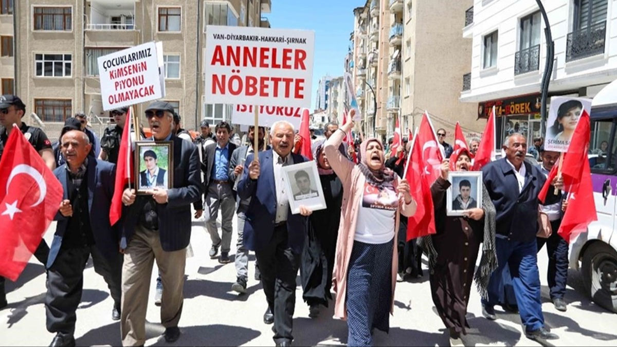 Vanl aileler HDP l Bakanl nndeki eylemlerini srdrd