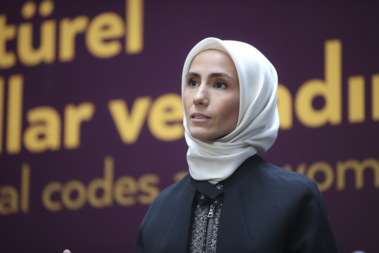 S�meyye Erdo�an Bayraktar: Kad�na y�nelik ayr�mc� k�lt�rel kodlar var