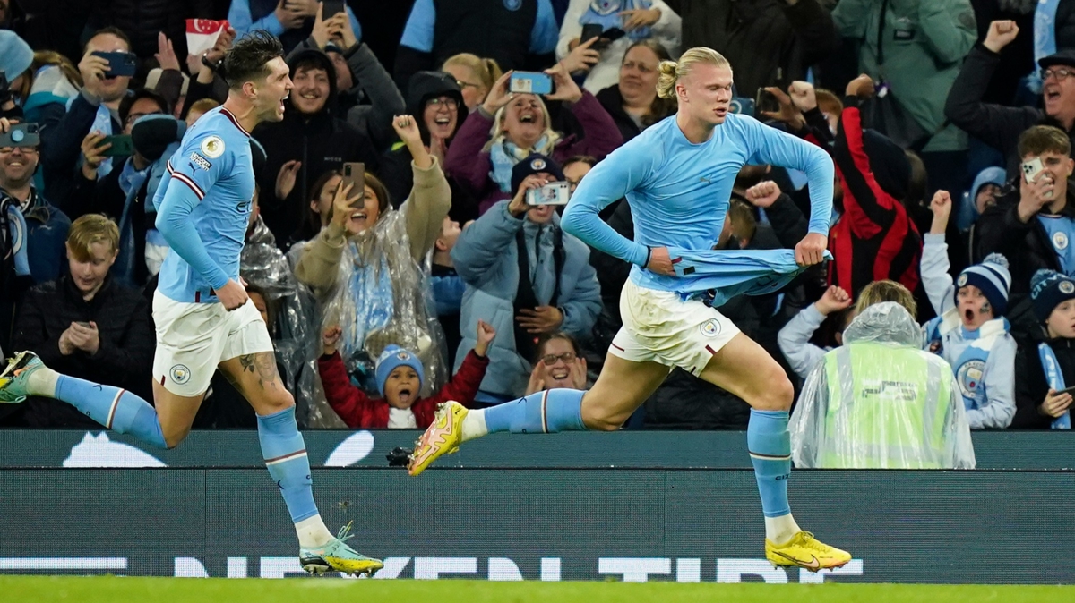 Manchester City, Erling Haaland ile galibiyete uzand