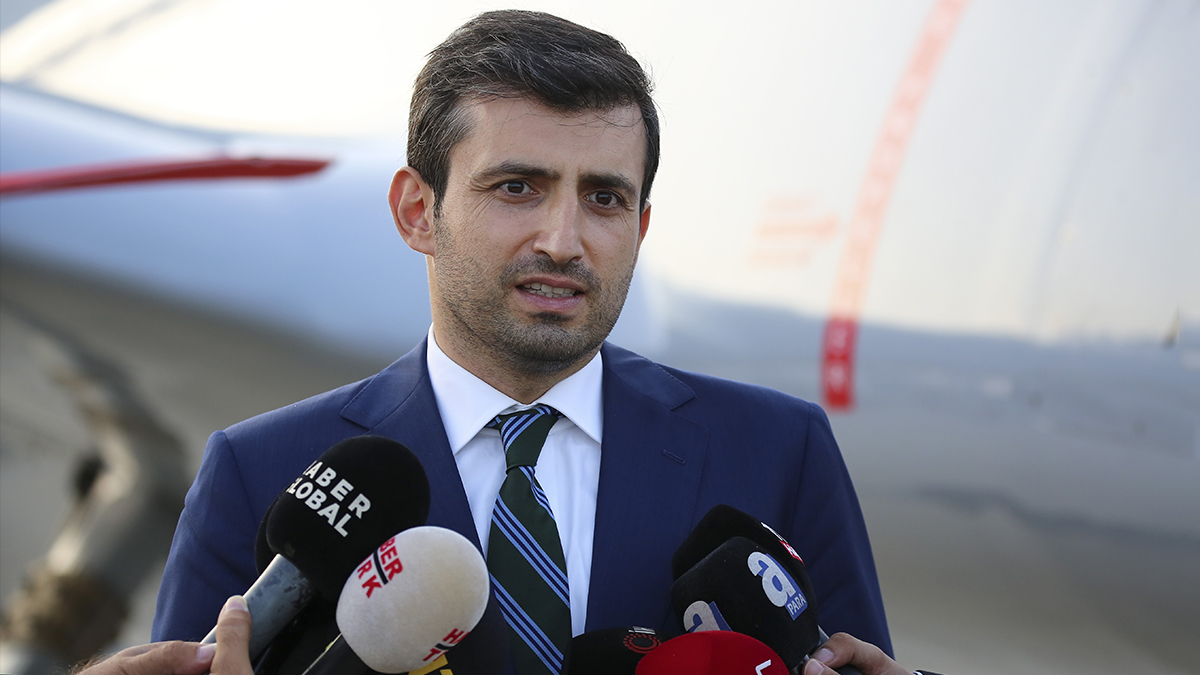 Sel�uk Bayraktar sosyal medya hesab�ndan duyurdu: Ba�vurular ba�lad�