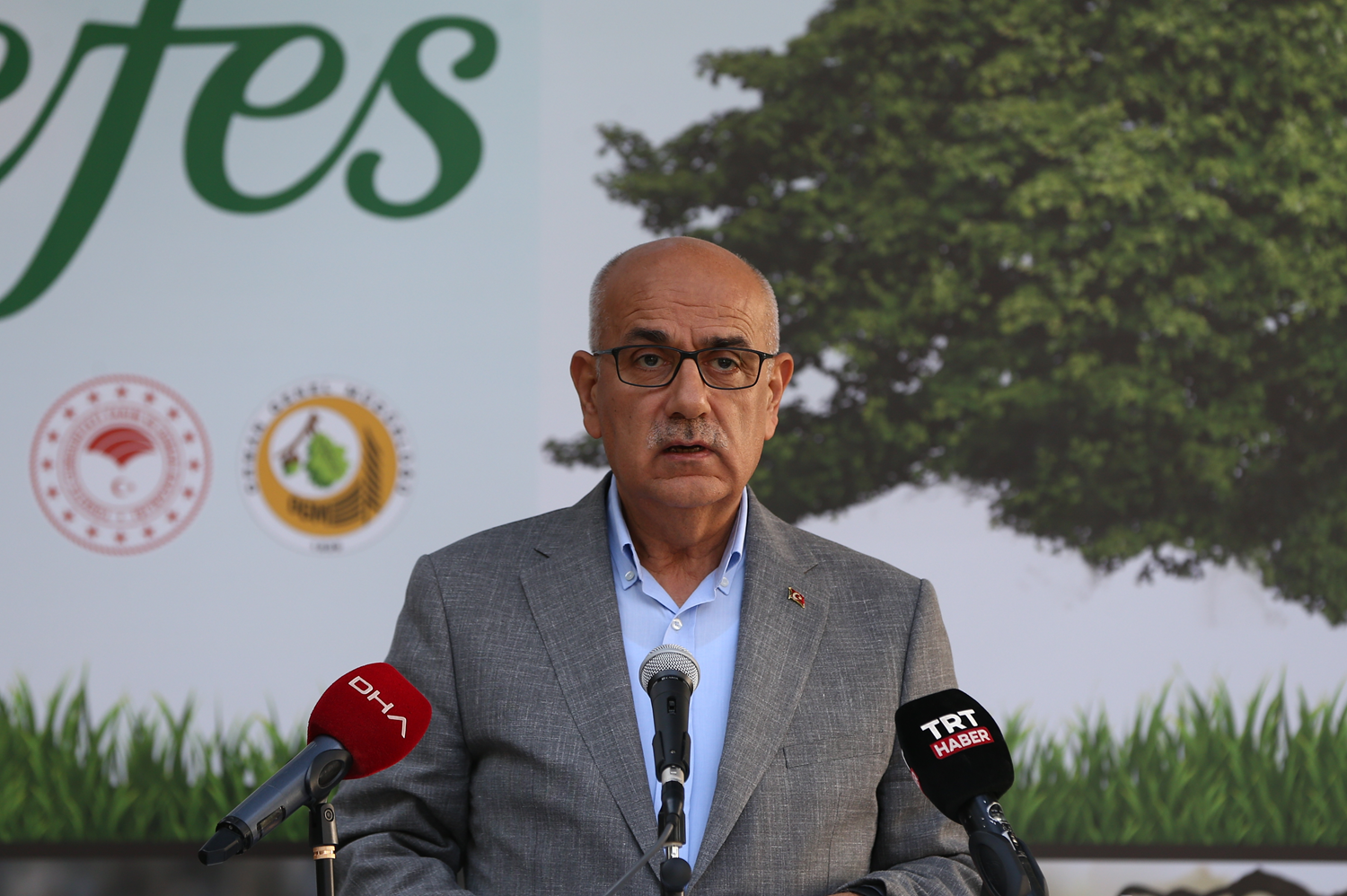 Bakan Kiri�ci'den ekmek fiyat� a��klamas�