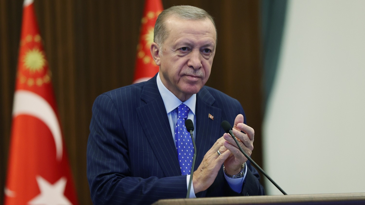 Cumhurbakan Erdoan: Dnyann gndeminde kriz varken biz gzmz frsatlara dikiyoruz