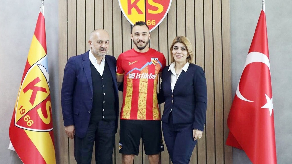 Gkhan Sazda'ndan Kayserispor'a 2 yllk imza