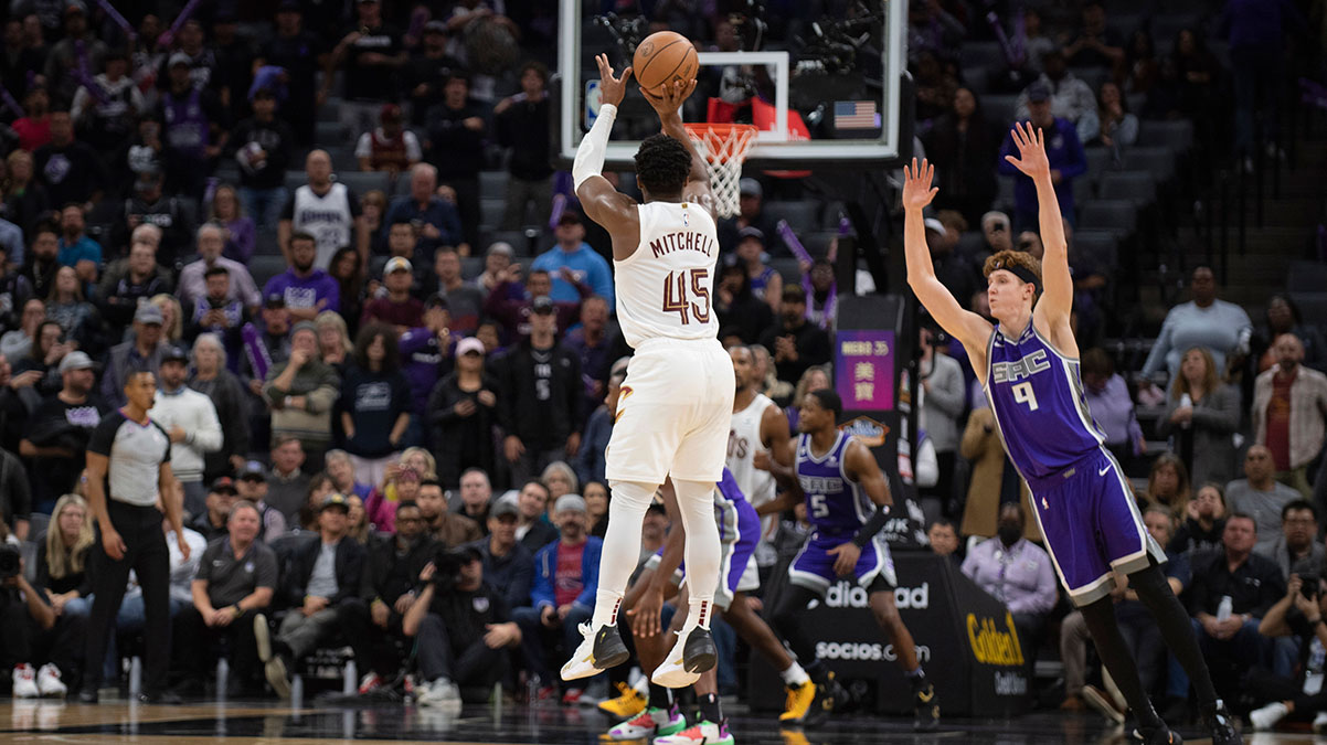 Cedi Osman'dan Sacramento Kings'e 7 say