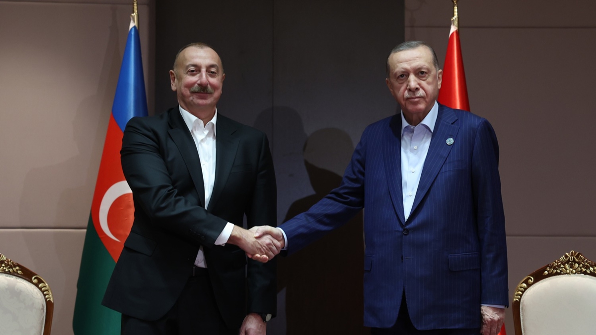 Cumhurbakan Erdoan, Azerbaycan Cumhurbakan Aliyev ile bir araya geldi 