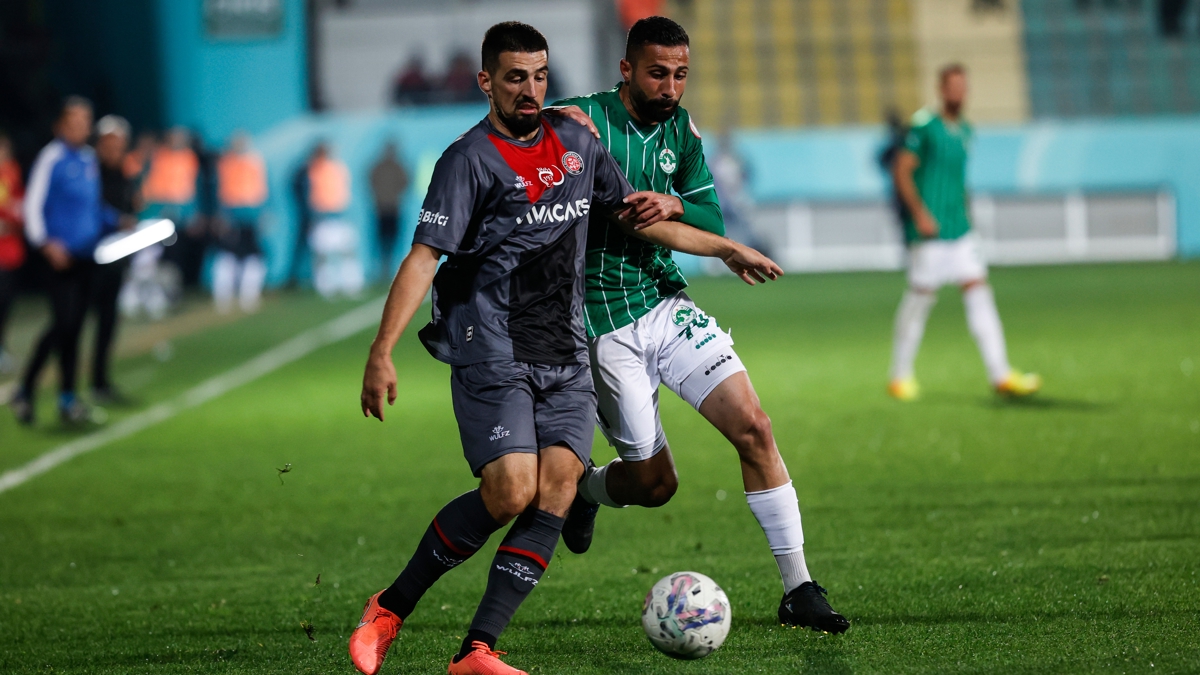 Fatih Karagmrk tur biletini 3 golle ald